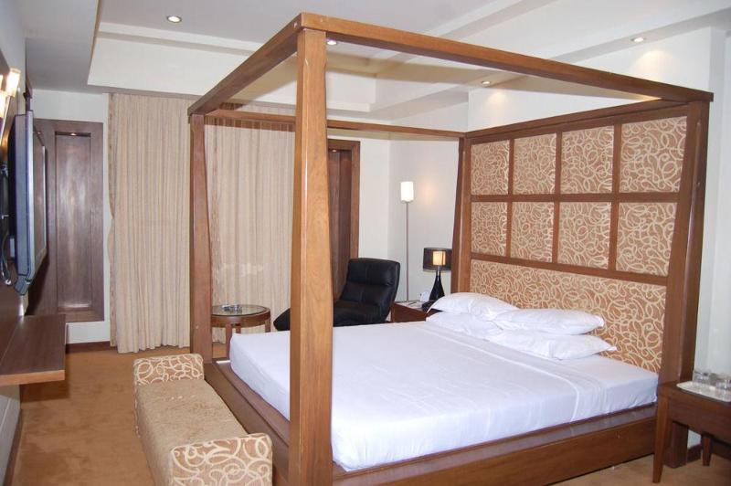 Hotel Viva Baga Esterno foto