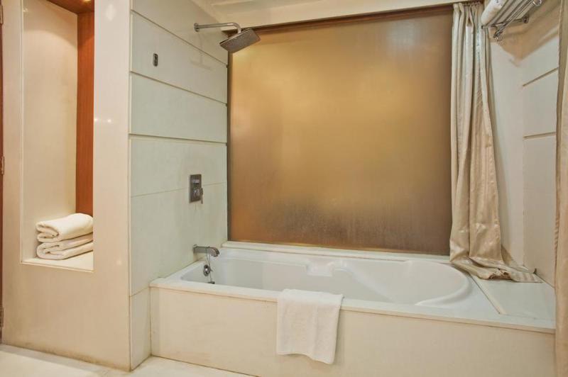 Hotel Viva Baga Esterno foto